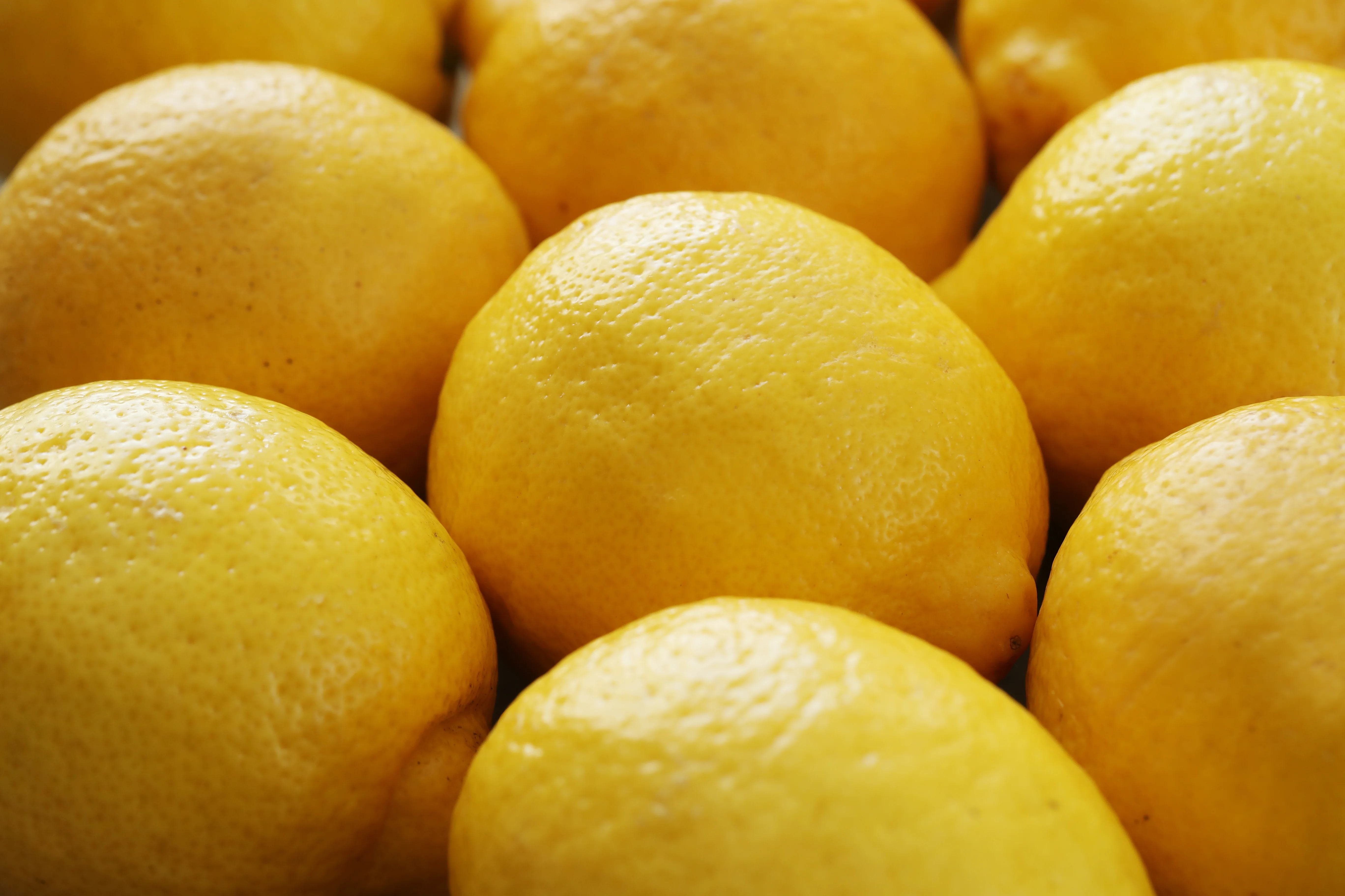 a pile of lemons